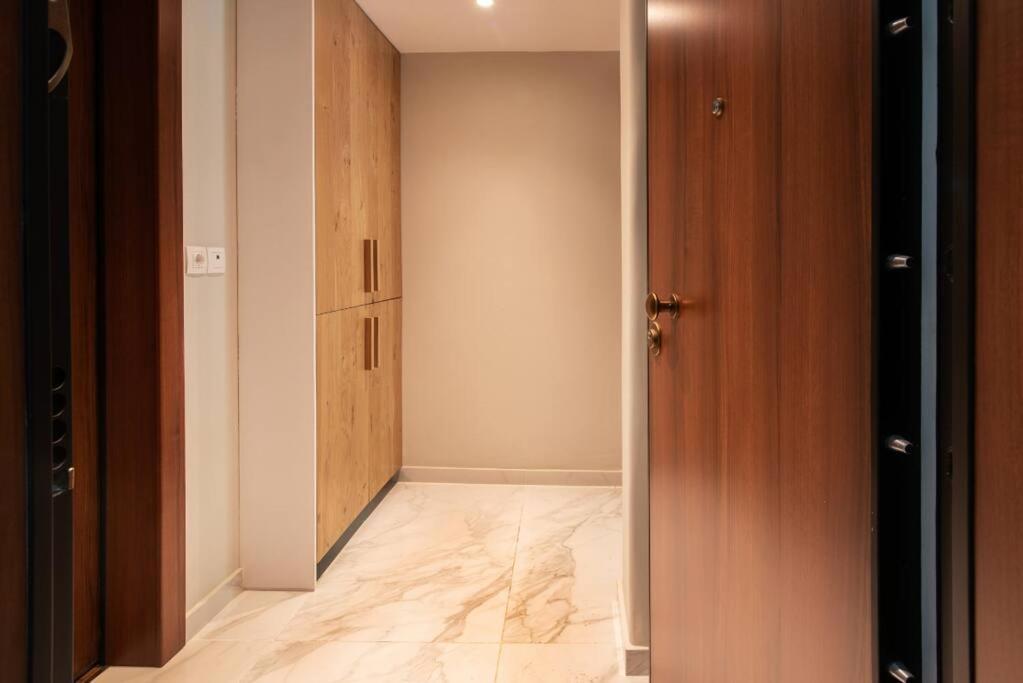 Pame - Walk Distance To Acropolis With A Charming Design Apartmán Atény