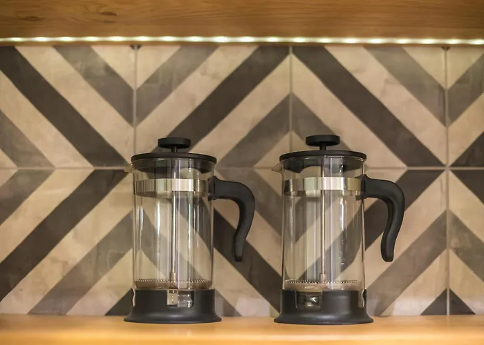 Pame Rentals - Walk Distance To Acropolis With A Charming Design