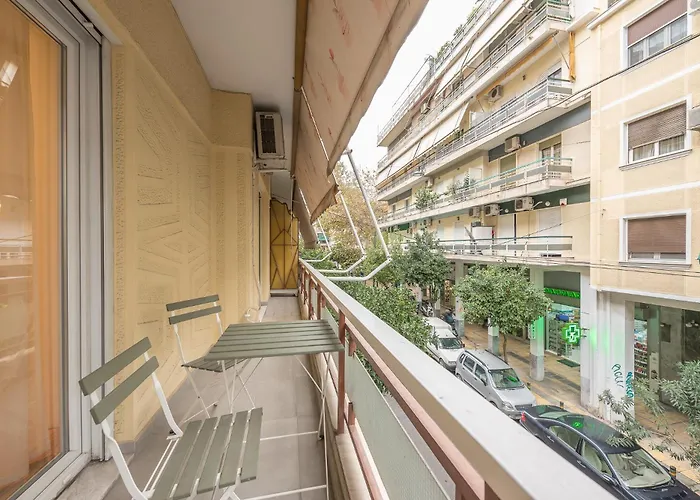 Pame Rentals - Walk Distance To Acropolis With A Charming Design
